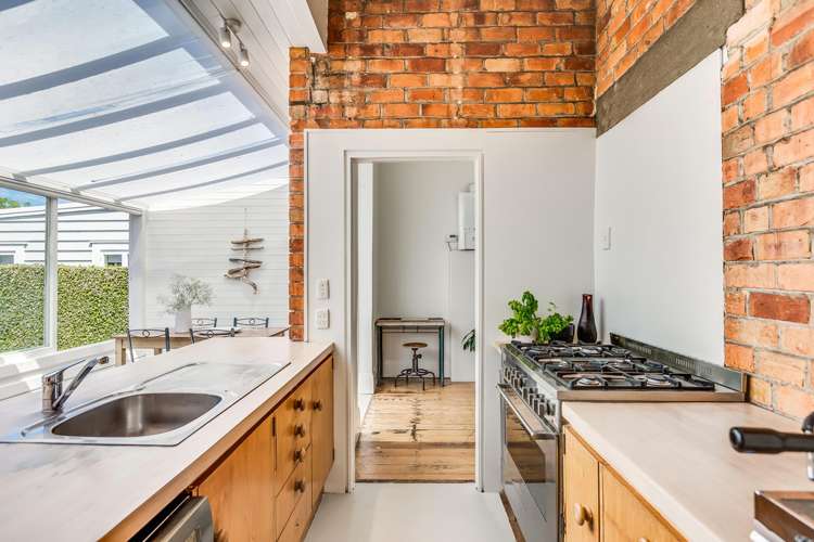 6 Huia Street Devonport_20