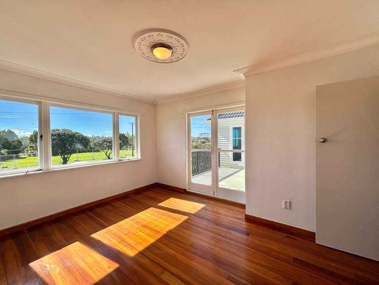 108 Eversleigh Road Belmont_10