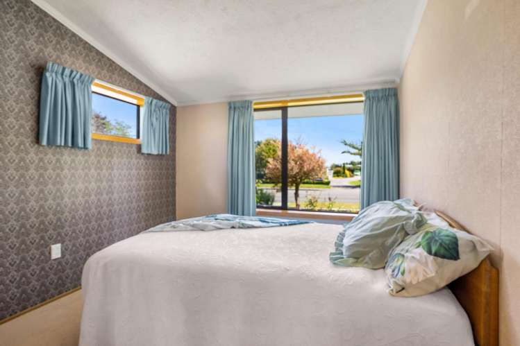 49 Mackenzie Street Winton_8