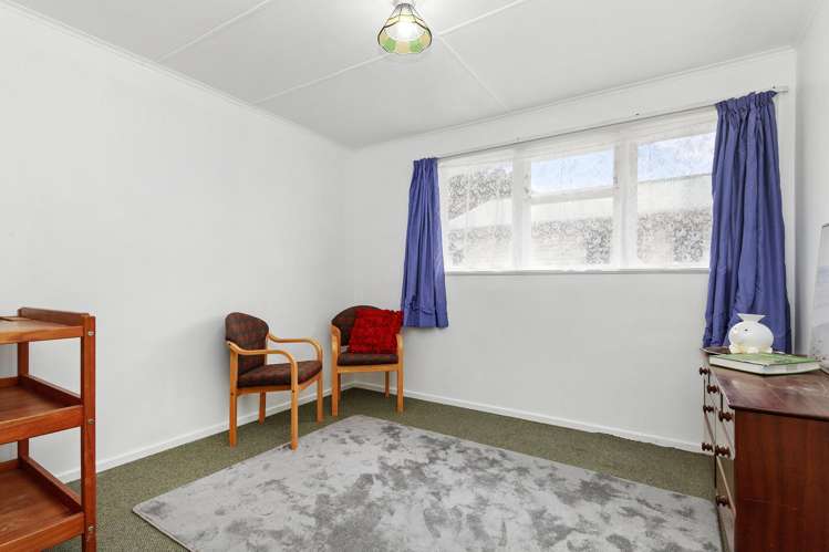 47 Hamstead Street Wainuiomata_14
