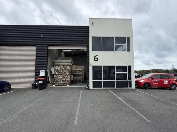 Unit 6, 38 Ashley Place Papamoa_1