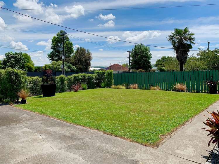 71 Racecourse Road Waipukurau and Surrounds_18