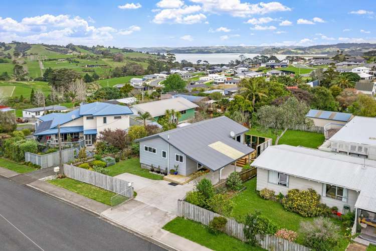 2 Brigitte View Snells Beach_17