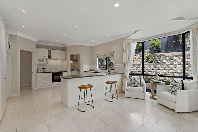 15 Tumbridge Place Somerville_14