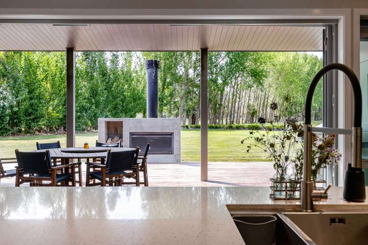 299 Reid Line East Colyton_12