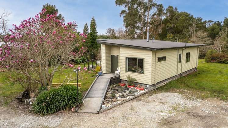 5A Eastons Road Westport_1