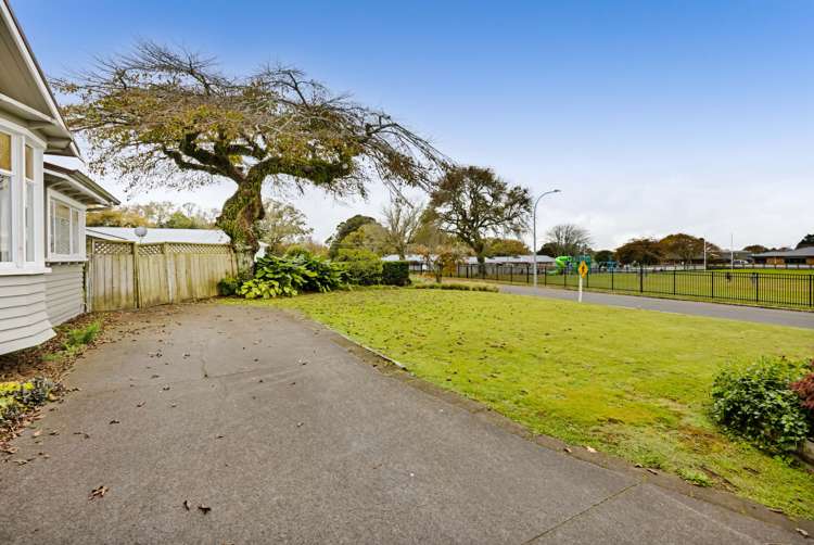 87 Portia Street Stratford_31