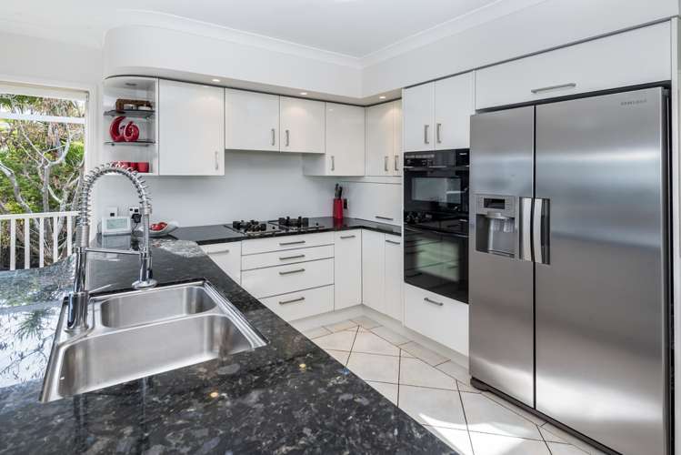 107 Waller Avenue Bucklands Beach_8