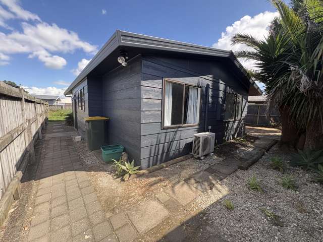 54A Lord Cobham Avenue 11597_2