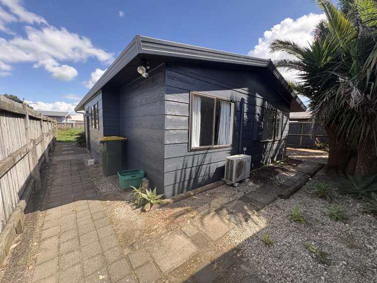 54A Lord Cobham Avenue 11597_2