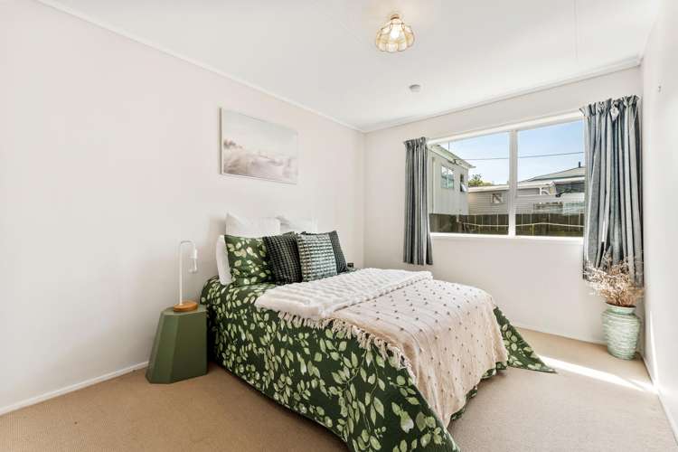 27 Penton Road Stanmore Bay_15