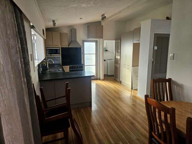 84 Settlement Road Papakura_1