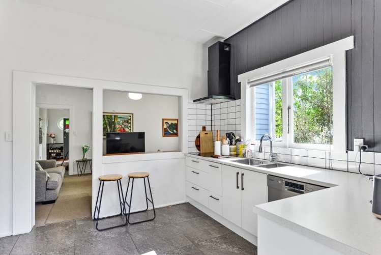 34 Te Aroha Street Hamilton East_11