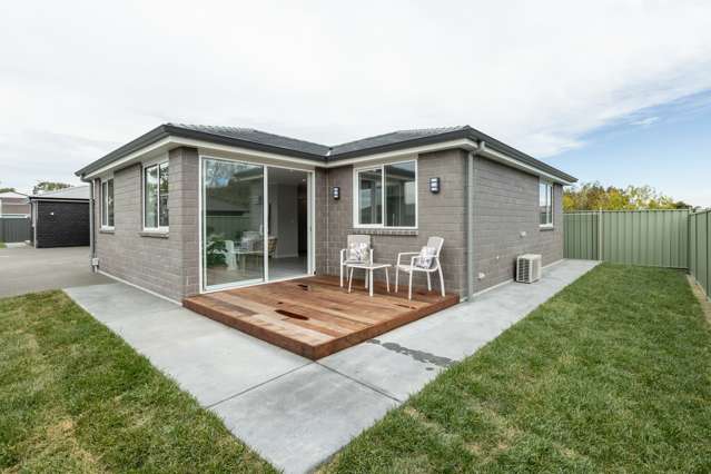 19 West Place Greenmeadows_2