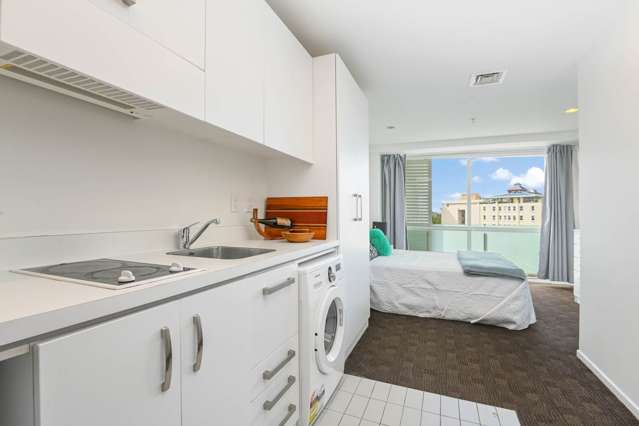 919/10 Waterloo Quadrant Auckland Central_1