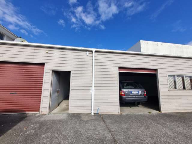 Workshop Available on Te Atatu Road