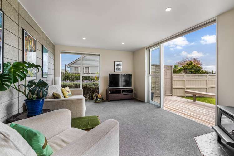 18 Fraser Road Narrow Neck_23