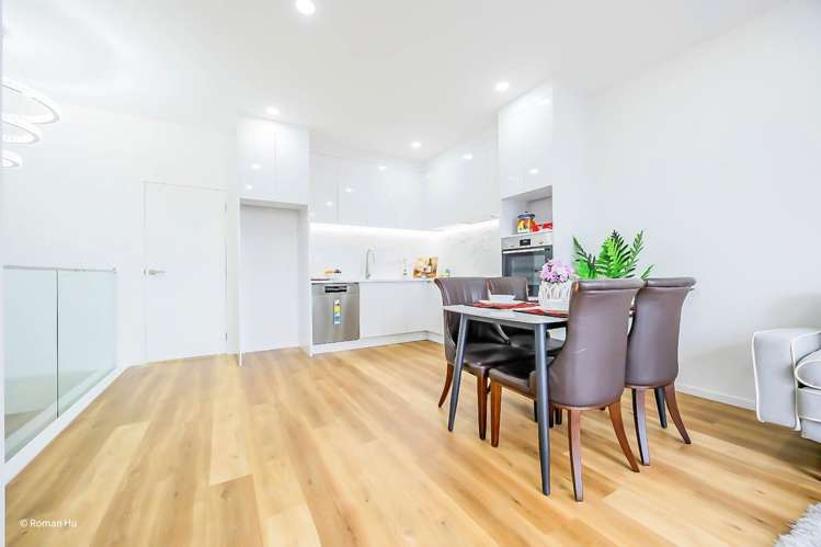 1B Edwards Avenue_5