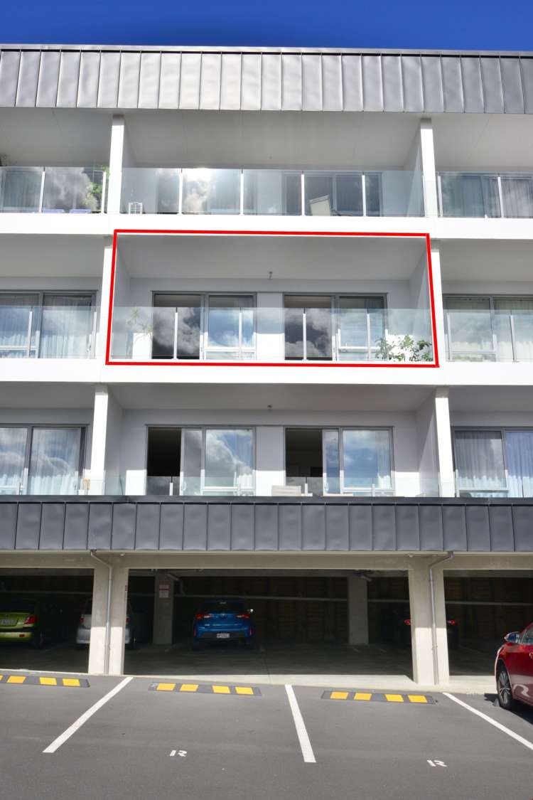 214/17 Link Crescent Stanmore Bay_14