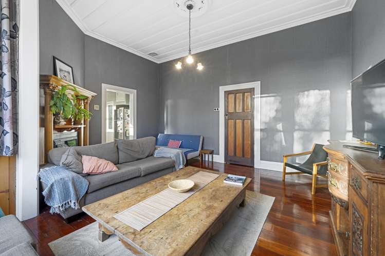 163 Princes Street West Pukekohe_7