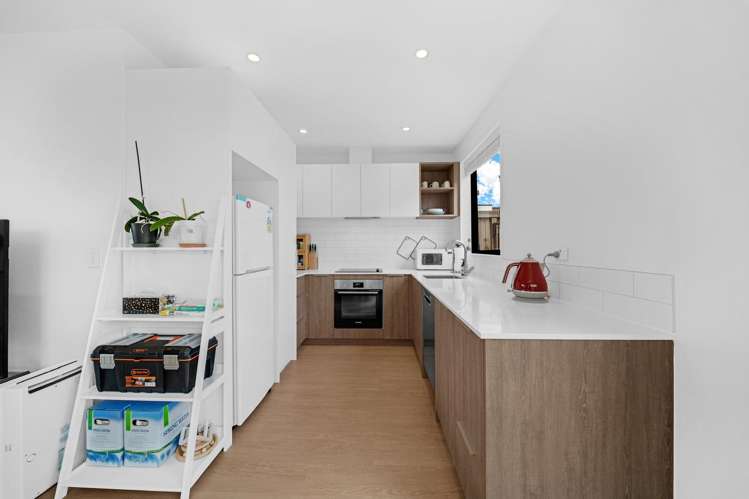 26 Koura Road Flat Bush_11