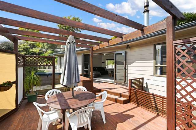 26 Cypress Crescent Pukete_2