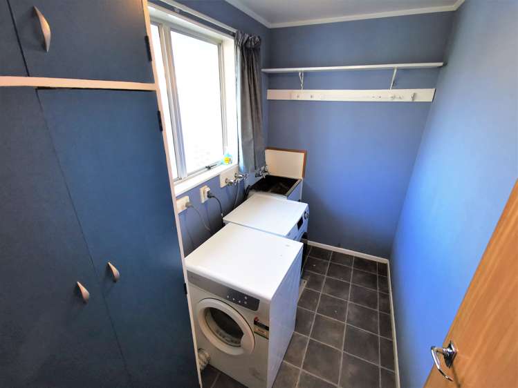 8 Madrid Street Dannevirke_15