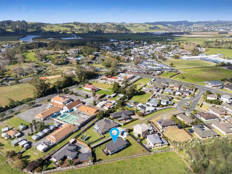 30 Aitkenhead Court Parakai_29