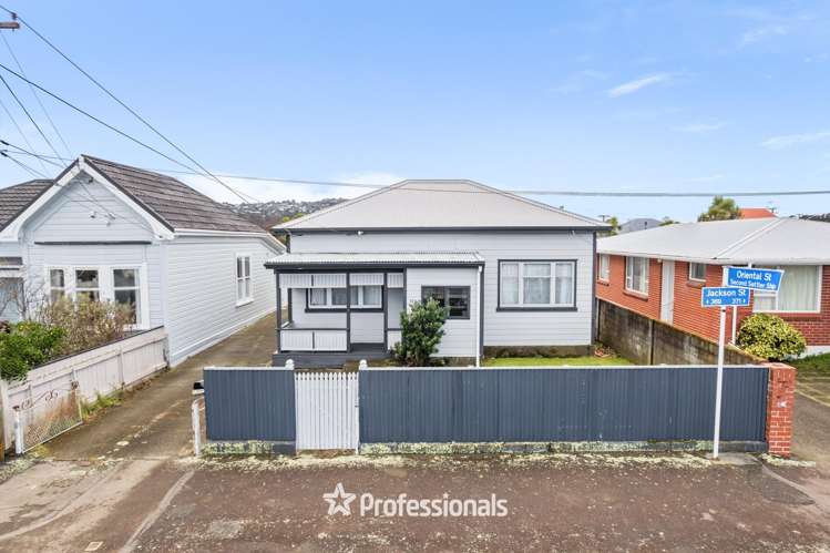 371 Jackson Street Petone_21