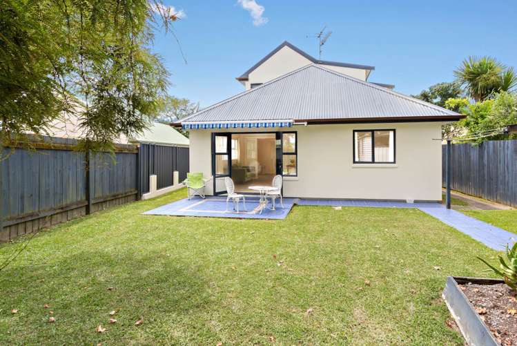 54a Delta Avenue New Lynn_1