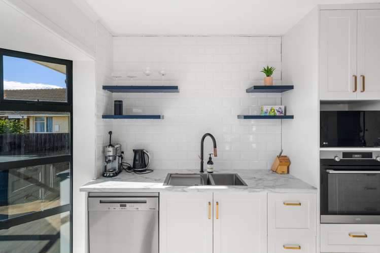 13 Ontario Place Wainoni_5