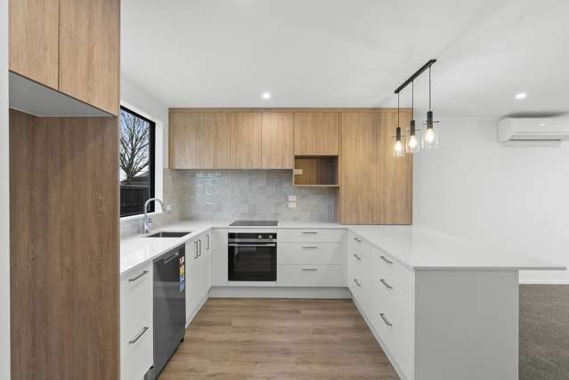2/15 Tralee Place Bishopdale_3