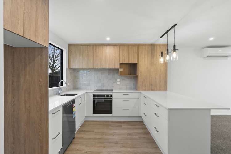 2/15 Tralee Place Bishopdale_3