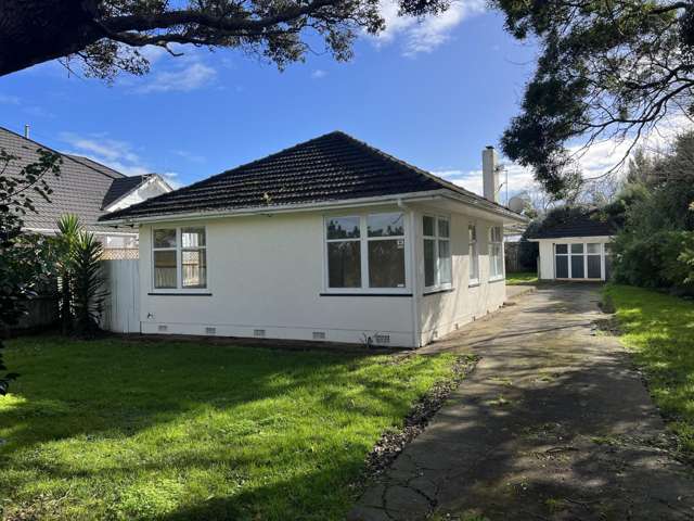 Family-friendly St Johns Hill home