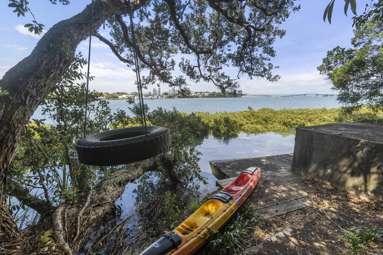 83 Ngataringa Road_4