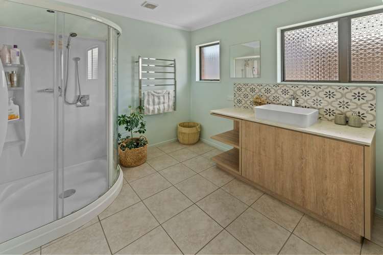 3 Snowden Place Brightwater_11