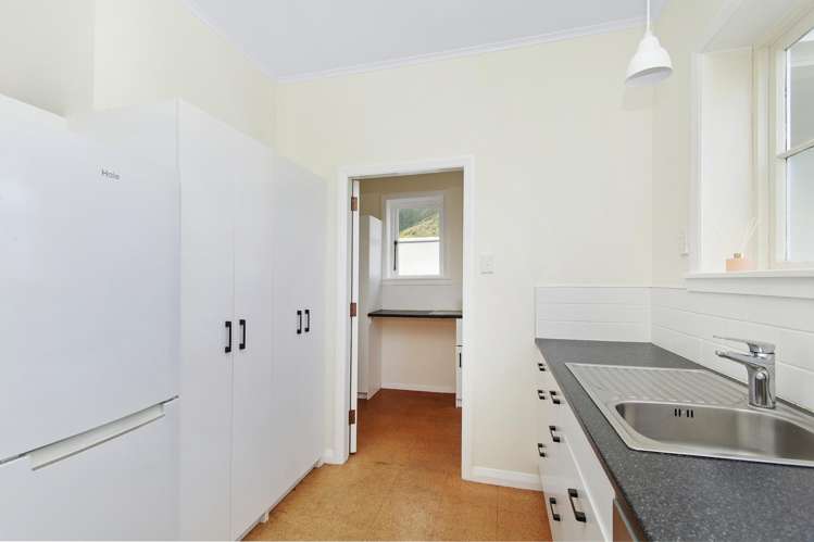 1/18 Haig Street_4