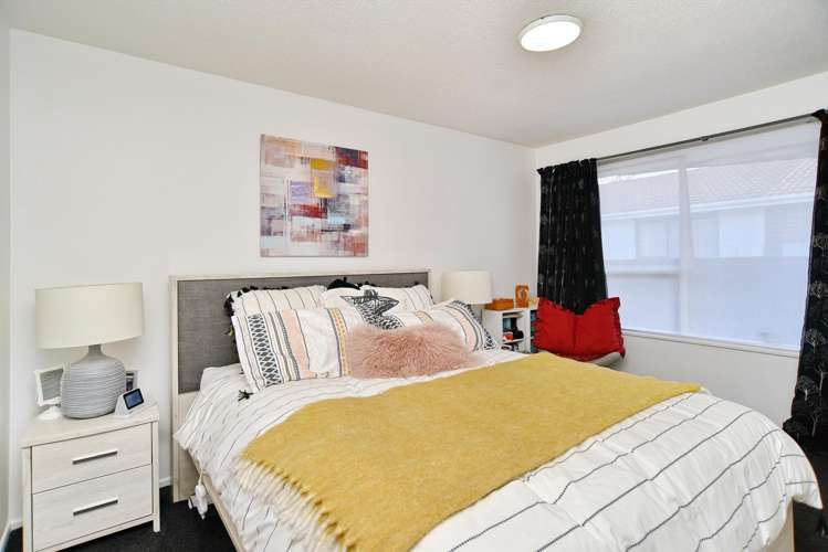 24a Greenock Street Redwood_12