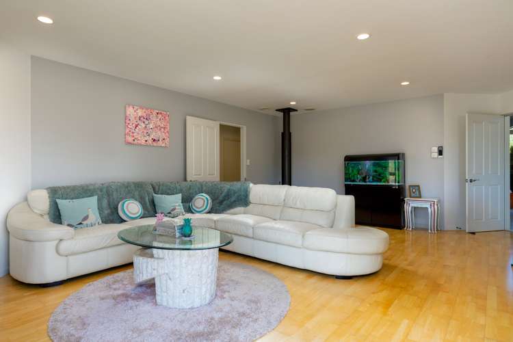 6 Cooper Street Wairau Valley_16