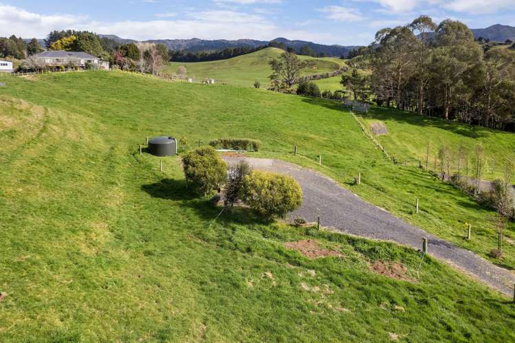 86 Kennedy Road Waikino_7