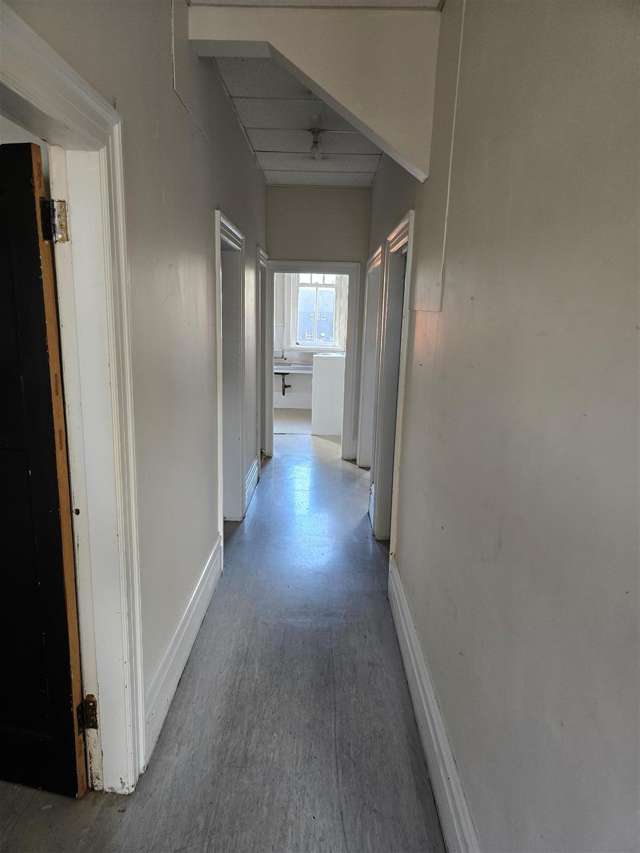 First Floor, 23 Courtenay Place Te Aro_4