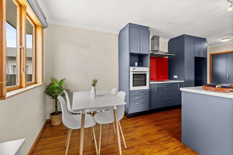 131A Frederick Street East_4