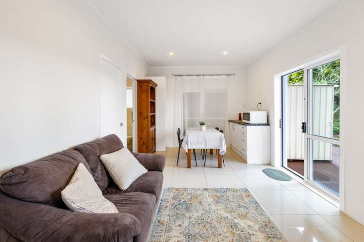 14 Tropicana Drive Mt Roskill_14