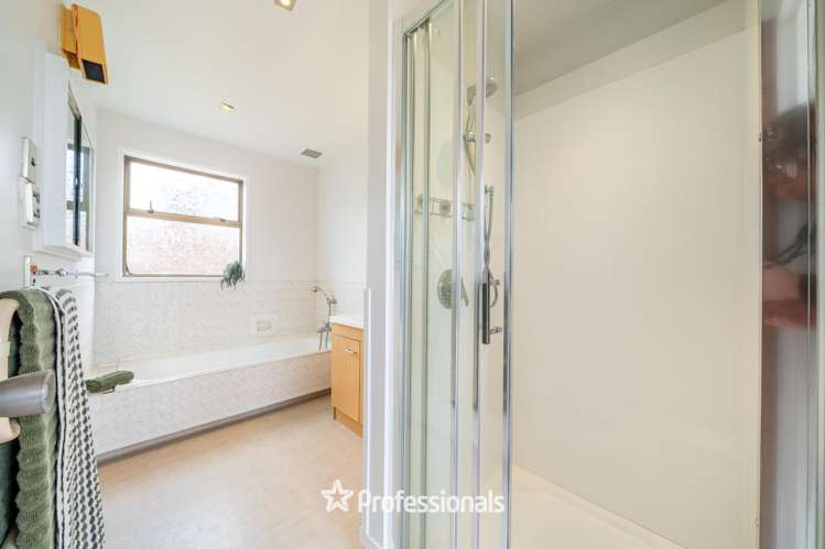 3 Lone Tree Grove Kelson_17