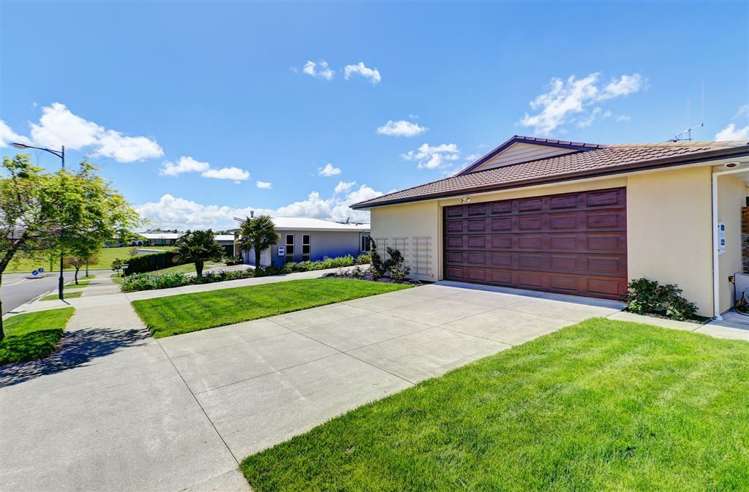 5 Amberley Place Flagstaff_27
