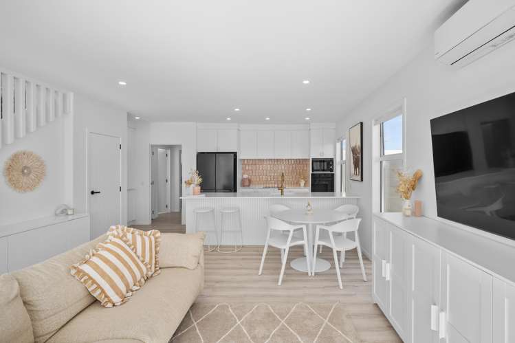 114 Pallida Crescent_3