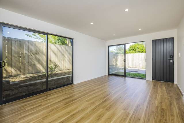 4/8 Jupiter Street Papakura_4