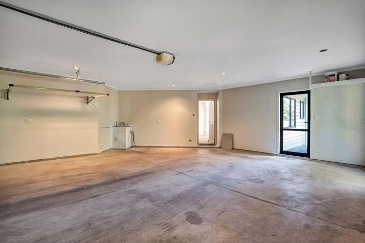 40 Montague Grove Stratford_23