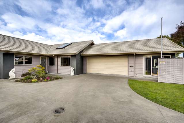 17 Mcnaughton Place Onekawa_1