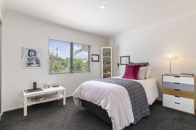 16 Chettle Court New Lynn_14